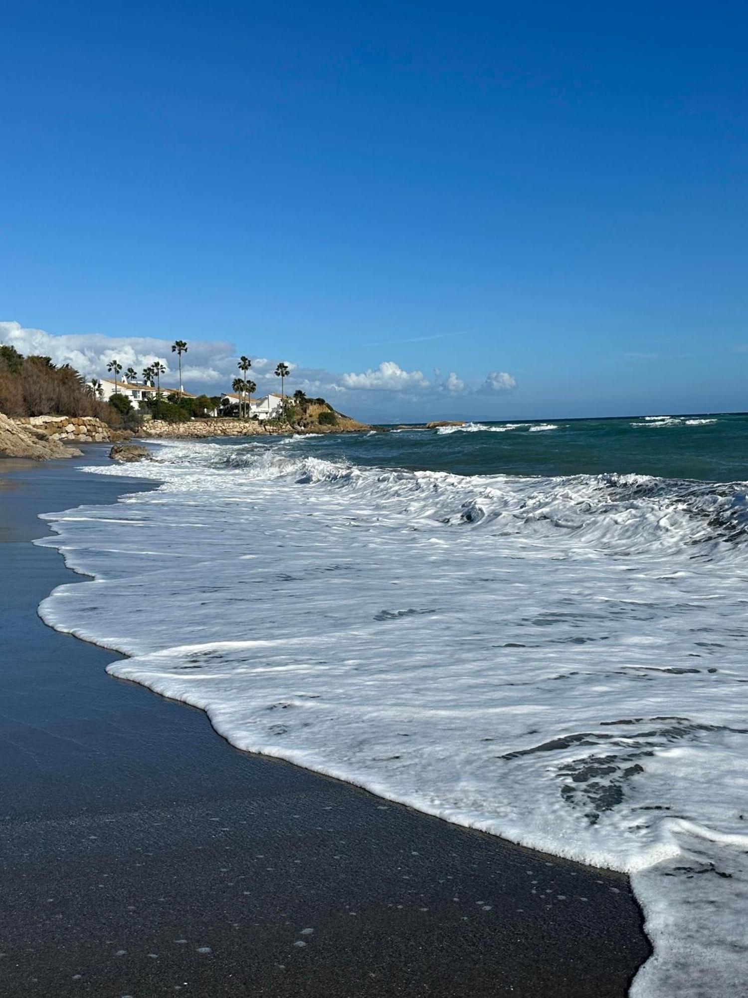 Sea View Penthouse Apartment With Hot Tub - Casa Bella Vista, Buenas Noches , Estepona Ngoại thất bức ảnh