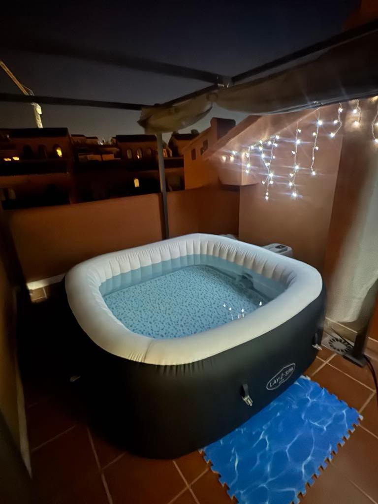 Sea View Penthouse Apartment With Hot Tub - Casa Bella Vista, Buenas Noches , Estepona Ngoại thất bức ảnh